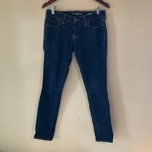 Lucky Brand skinny Lola jeans. Size 26